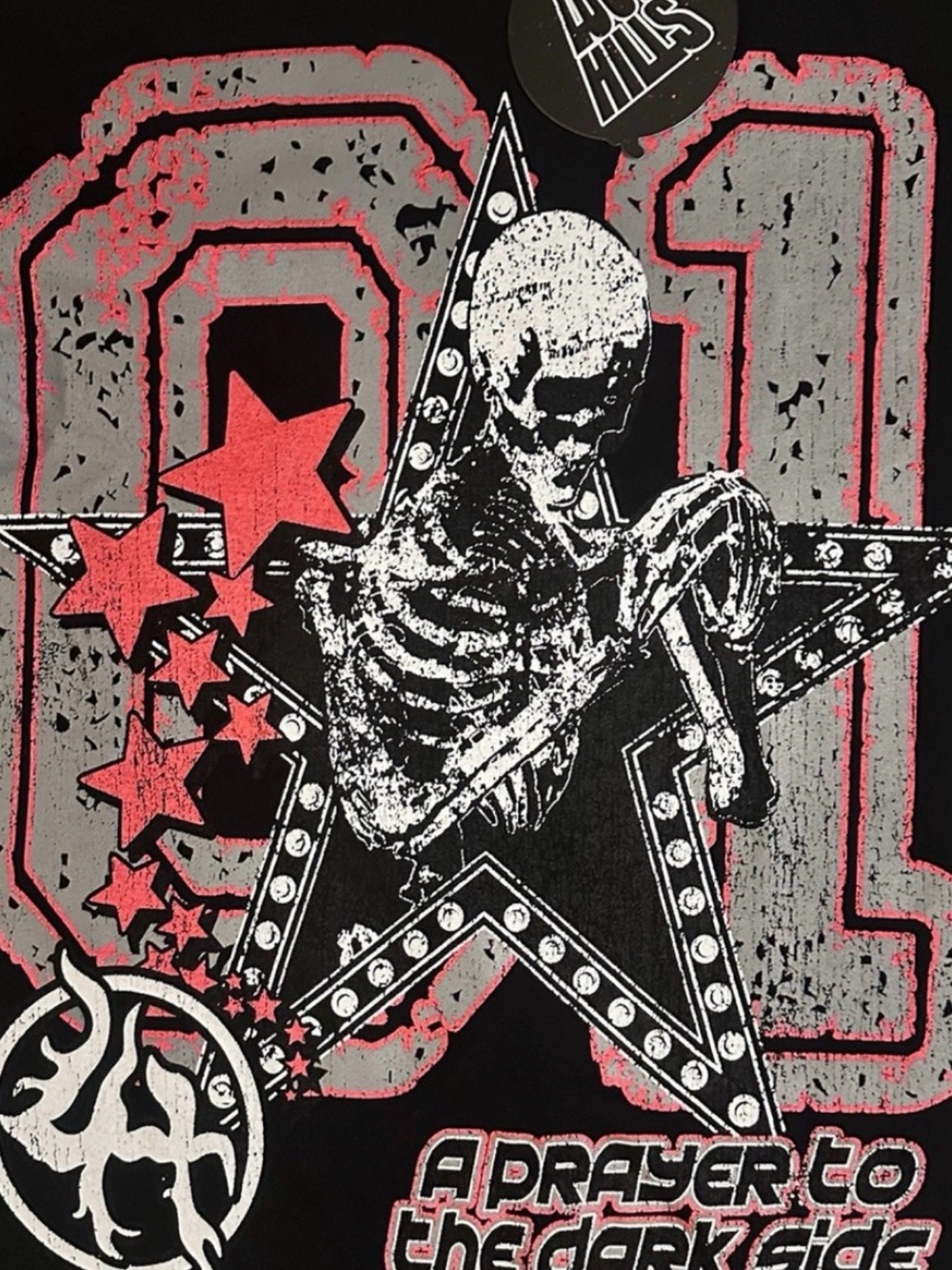 Lost Hills Skeleton Star Graphic Tee - Black, Gray & Red xxl